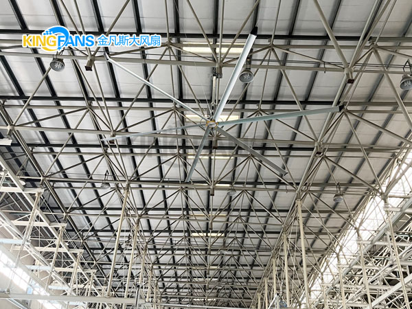 工業(yè)大風扇在廠房車間的應用